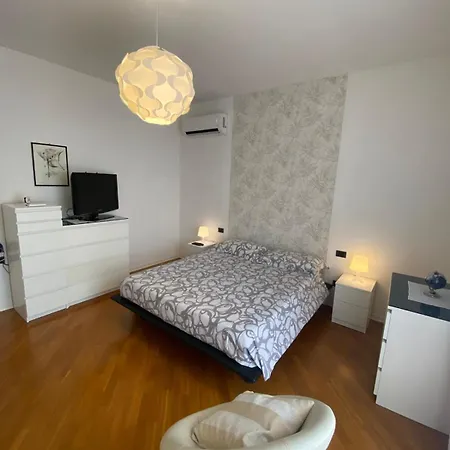 A Casa Di Ale * Gubbio