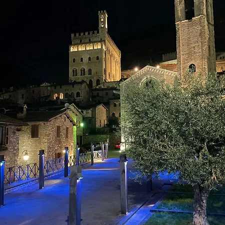 A Casa Di Ale Apartment Gubbio